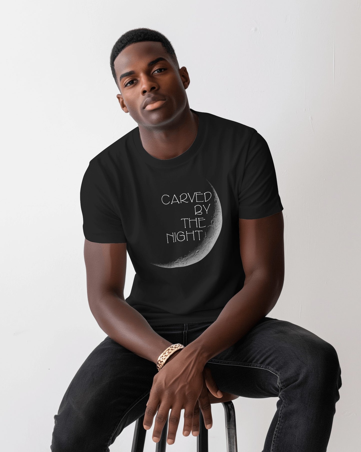 CarvedbyMoon Regular fit Tshirt - Unisex